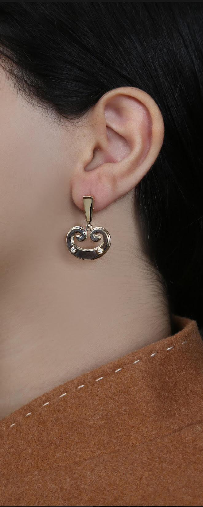 Akants Classic Earrings - الصورة 3